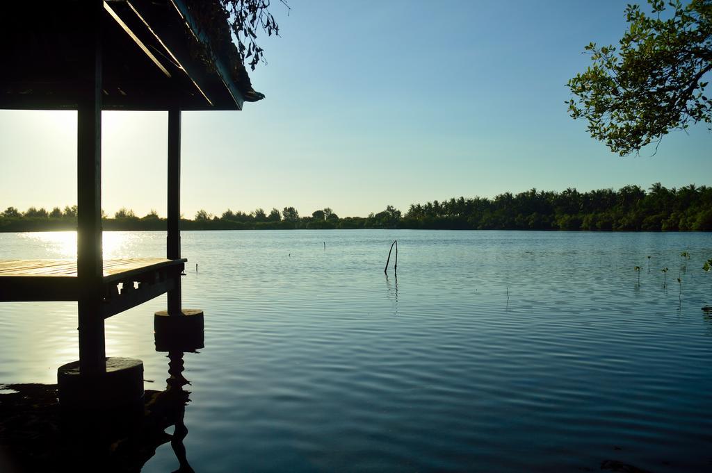 Gazebo Meno Hotell Gili Meno Eksteriør bilde
