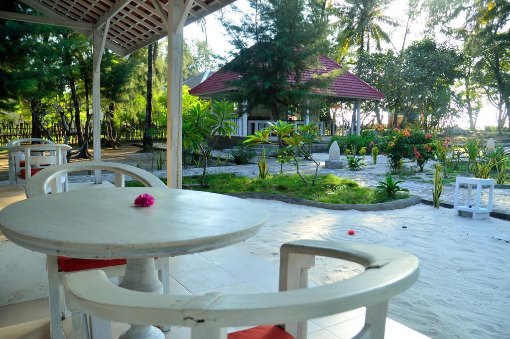 Gazebo Meno Hotell Gili Meno Eksteriør bilde